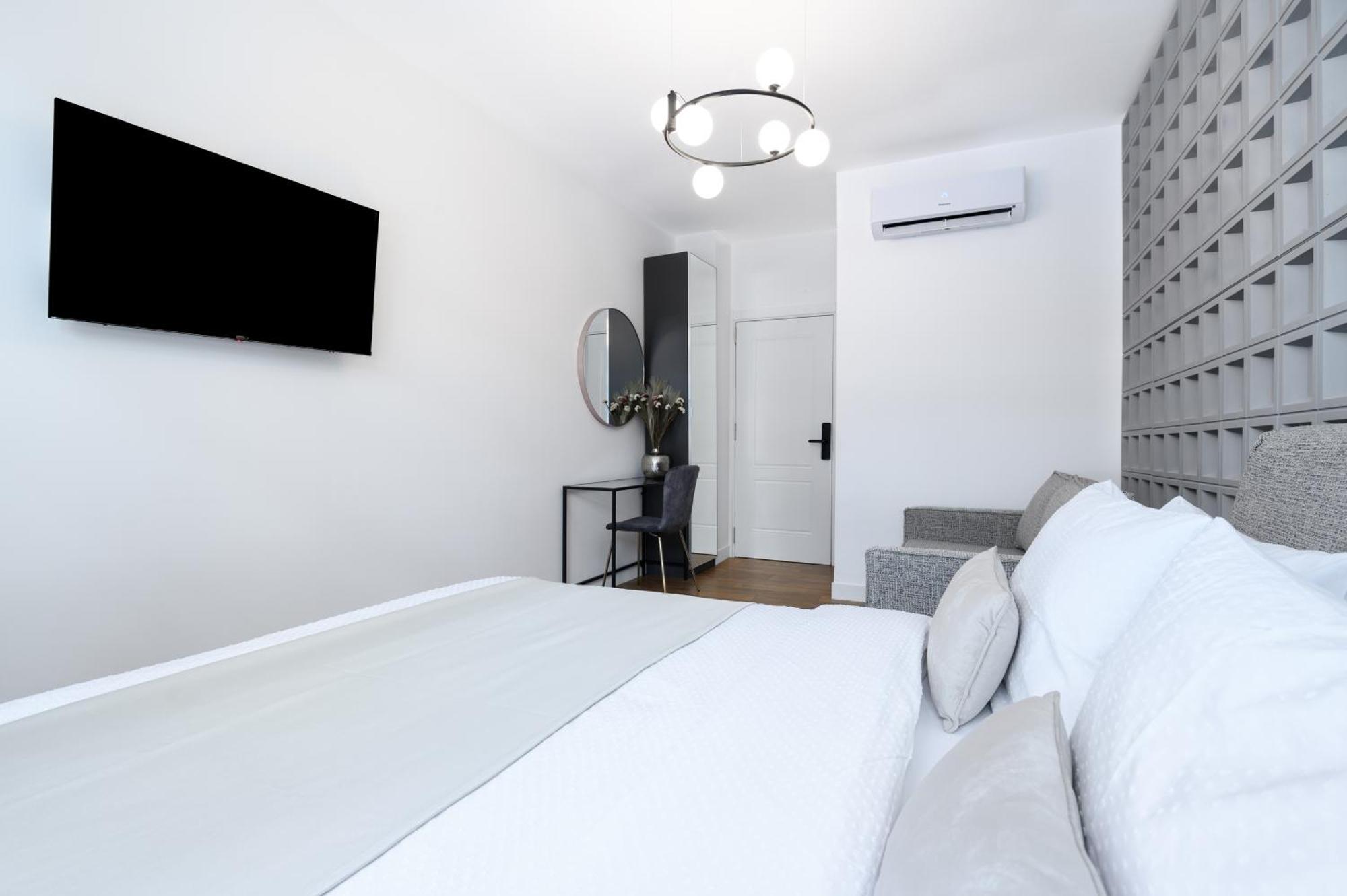 Urban Downtown Luxury Rooms And Suites Beograd Ngoại thất bức ảnh